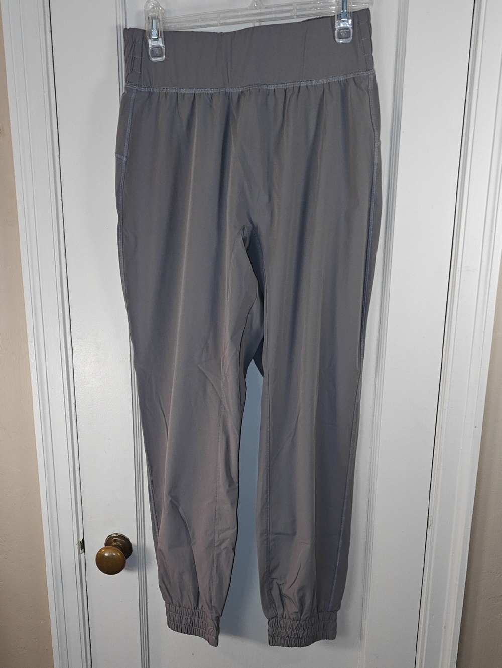 HALARA Men's Gray Performance Joggers